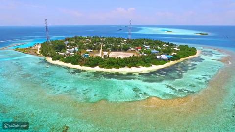 رحلة إلى جزيرة الكنز: اكتشف سحر جزر المالديف
