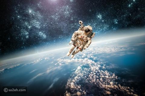 كم مدة السفر من الأرض إلى الفضاء؟