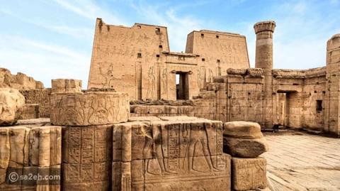 ماذا تعرف عن معبد حورس المصري في