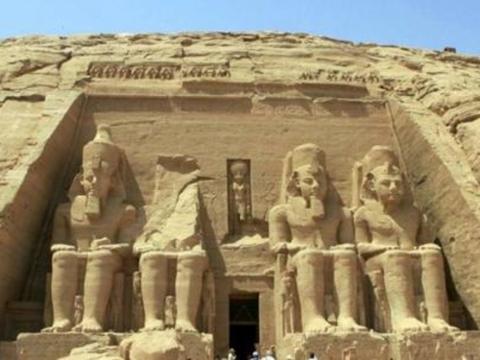  أهم المناطق السياحية فى مصر 